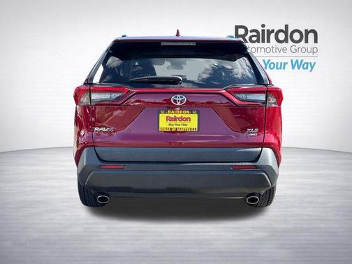Pearl 2023 Toyota RAV4 XLE
