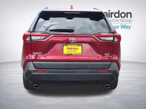 Pearl 2023 Toyota RAV4 XLE