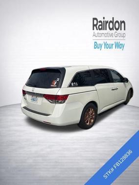 White 2015 Honda Odyssey EX-L