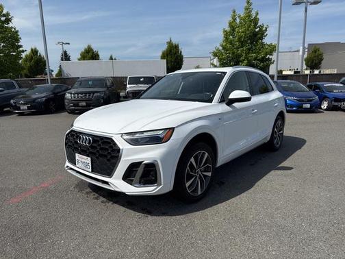2023 Audi Q5 45 S line Premium Plus