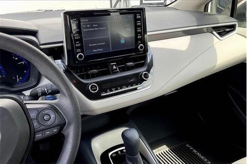 2020 Toyota Corolla Hybrid LE