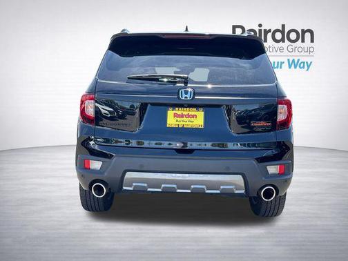 Crystal Black Pearl 2022 Honda Passport AWD TrailSport