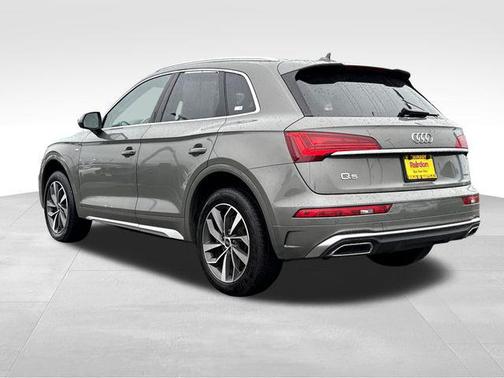 2024 Audi Q5 45 S line Premium Plus