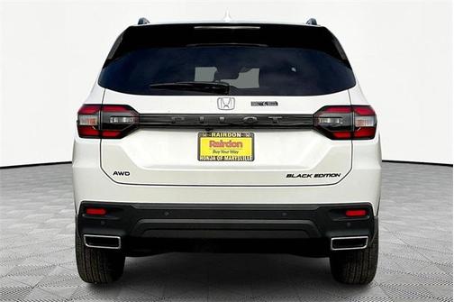 2025 Honda Pilot Black Edition