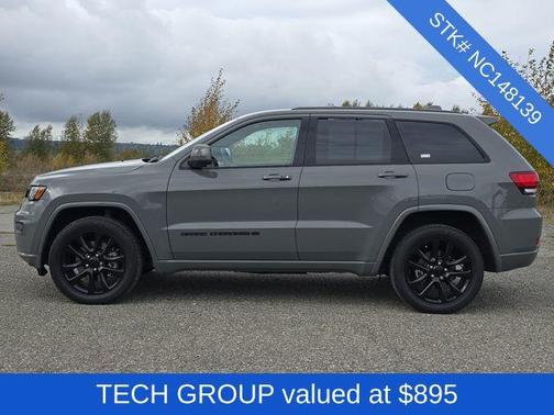 2022 Jeep Grand Cherokee Laredo