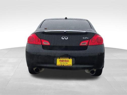 2009 INFINITI G37x Base