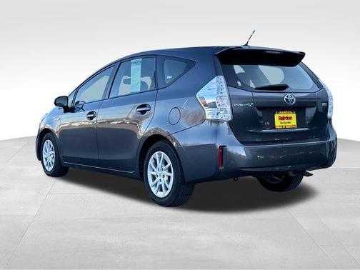 2013 Toyota Prius v Three