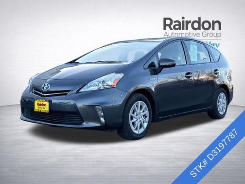 2013 Toyota Prius v Three