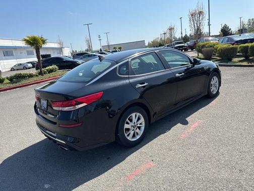 2019 Kia Optima LX