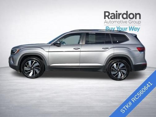 Silver Mist Metallic 2024 Volkswagen Atlas 2.0T SE w/Technology 4MOTION