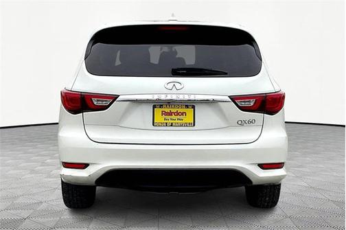 2016 INFINITI QX60 Base