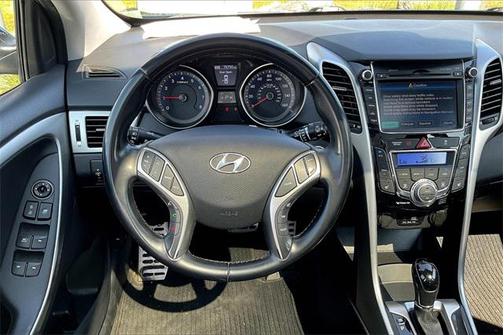 2014 Hyundai Elantra GT Base