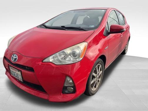 2014 Toyota Prius c Four