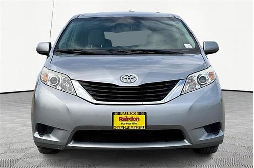 2013 Toyota Sienna LE
