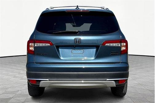 2020 Honda Pilot Touring 8-Passenger