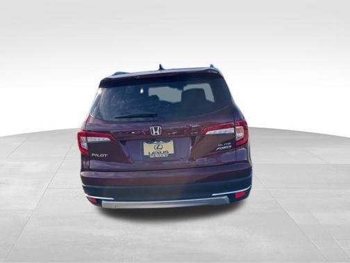 2022 Honda Pilot AWD Elite