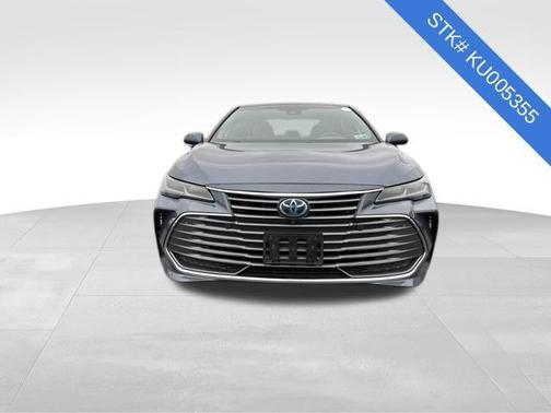 2019 Toyota Avalon Hybrid Limited