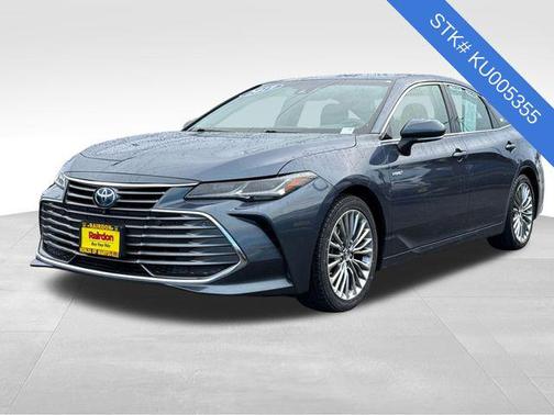 2019 Toyota Avalon Hybrid Limited