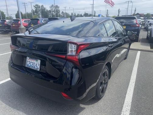 2022 Toyota Prius L