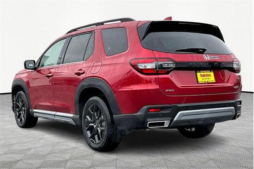 2025 Honda Pilot Touring 8-Passenger