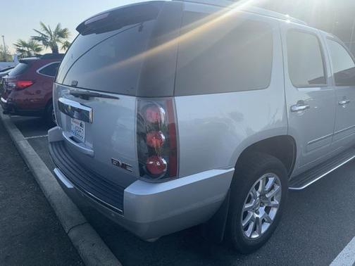 2013 GMC Yukon Denali