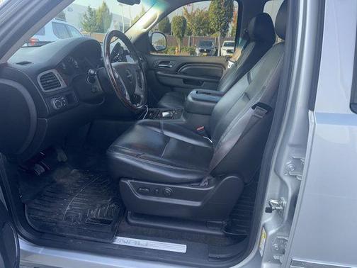 2013 GMC Yukon Denali