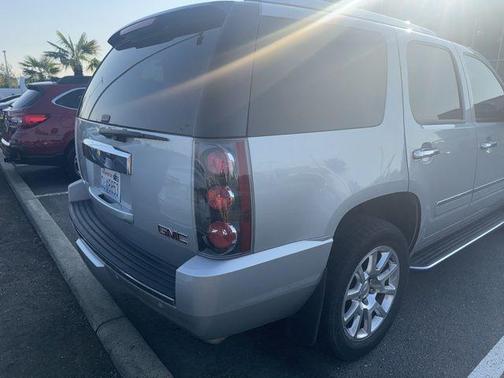 2013 GMC Yukon Denali