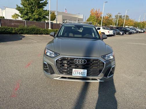 2023 Audi Q5 45 S line Premium Plus