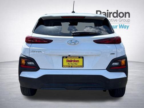 Lunar White 2021 Hyundai KONA SE