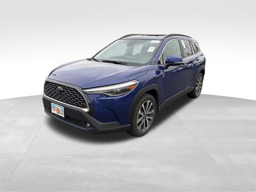 2022 Toyota Corolla Cross XLE