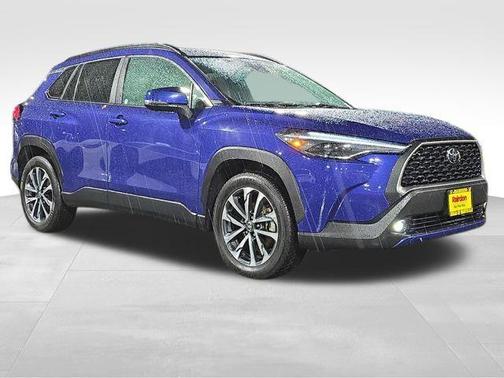 2022 Toyota Corolla Cross XLE