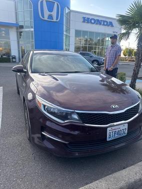 2016 Kia Optima LX Turbo