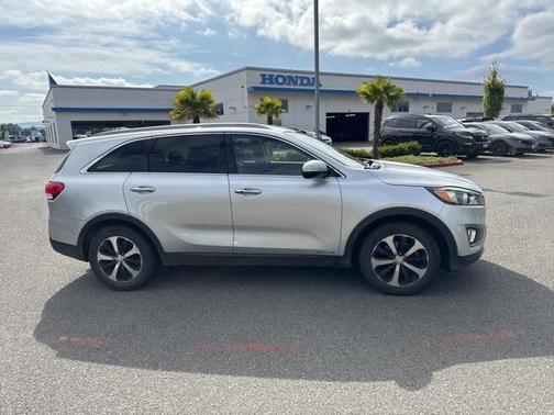 2016 Kia Sorento EX