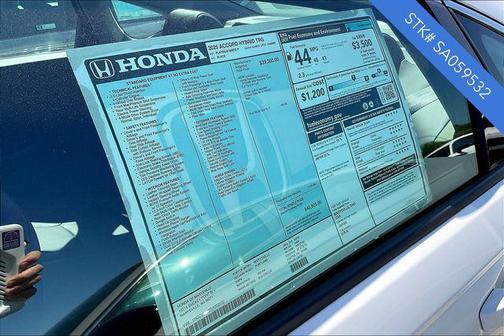 2025 Honda Accord Hybrid Touring