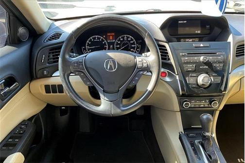 2017 Acura ILX AcuraWatch Plus Package