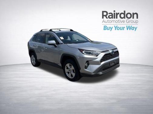 Silver Sky Metallic 2021 Toyota RAV4 Hybrid XLE