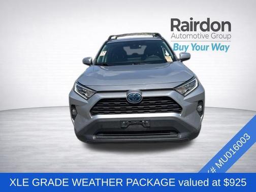 Silver Sky Metallic 2021 Toyota RAV4 Hybrid XLE