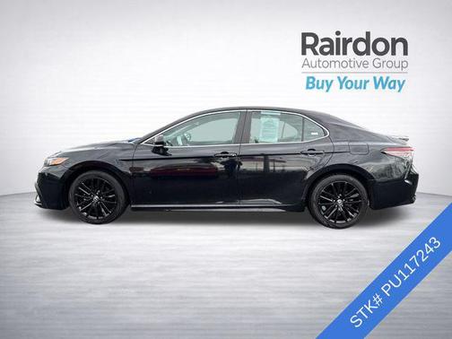 2023 Toyota Camry SE