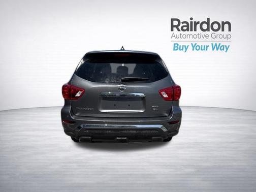 Gun Metallic 2019 Nissan Pathfinder SL