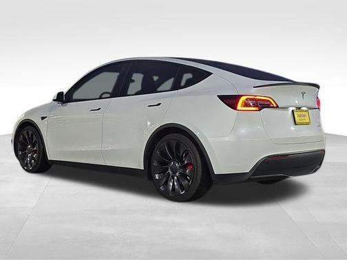 2022 Tesla Model Y Performance Dual Motor All-Wheel Drive