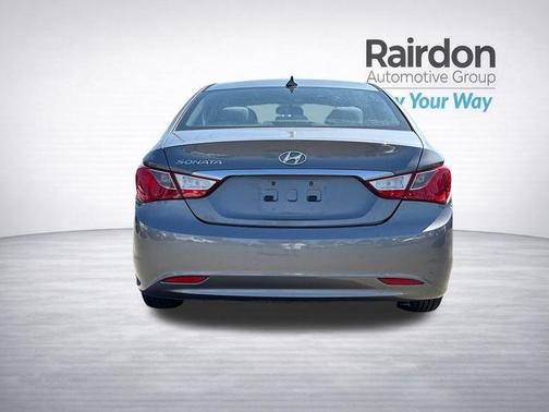 Harbor Gray Metallic 2013 Hyundai SONATA GLS