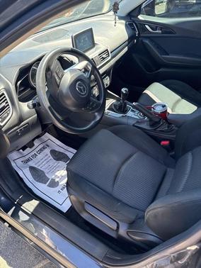 2016 Mazda Mazda3 i Sport