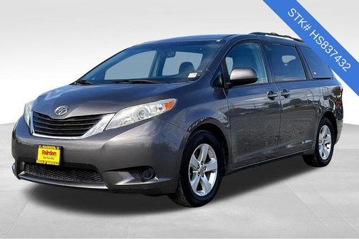 2017 Toyota Sienna LE