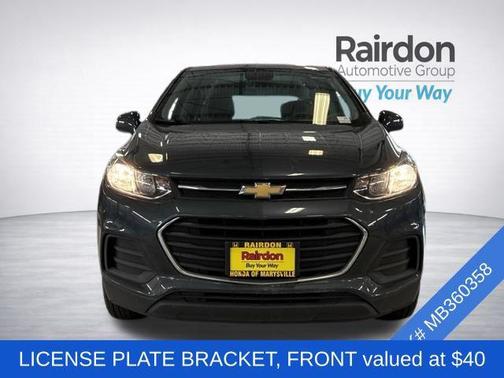 Shadow Gray Metallic 2021 Chevrolet Trax LS