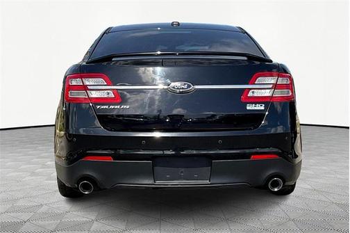 2016 Ford Taurus SHO