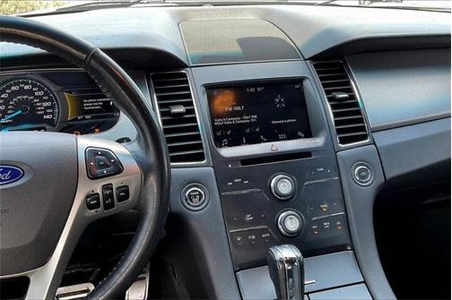 2016 Ford Taurus SHO
