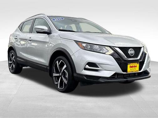 2022 Nissan Rogue Sport SL