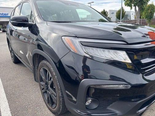 2022 Honda Pilot AWD Black Edition