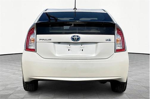 2015 Toyota Prius Five