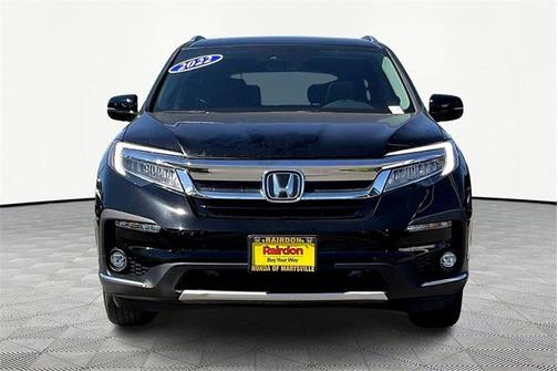 2022 Honda Pilot Touring 8-Passenger